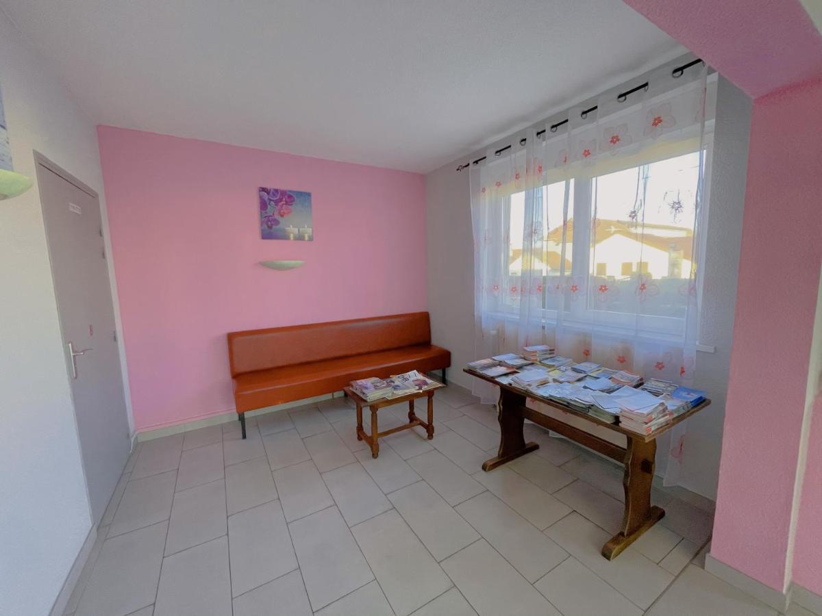 Hotel Le Роншан Екстериор снимка