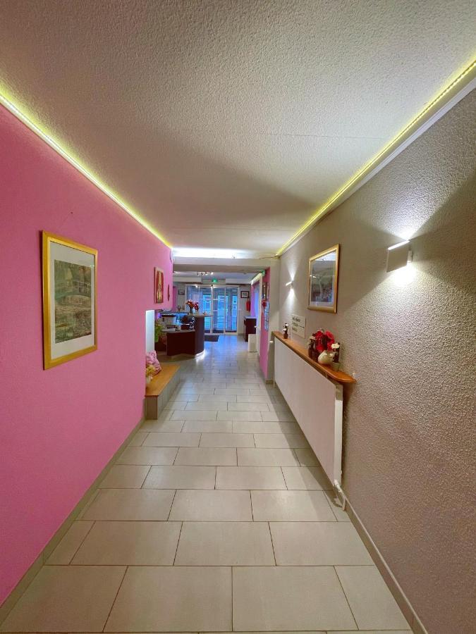 Hotel Le Роншан Екстериор снимка